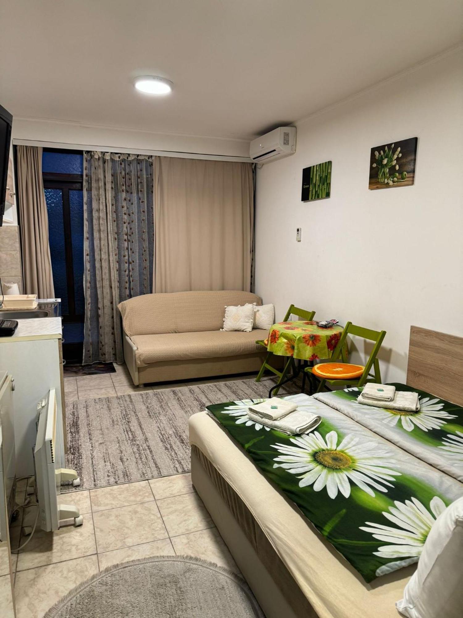 Nela Apartmani Ni Buitenkant foto