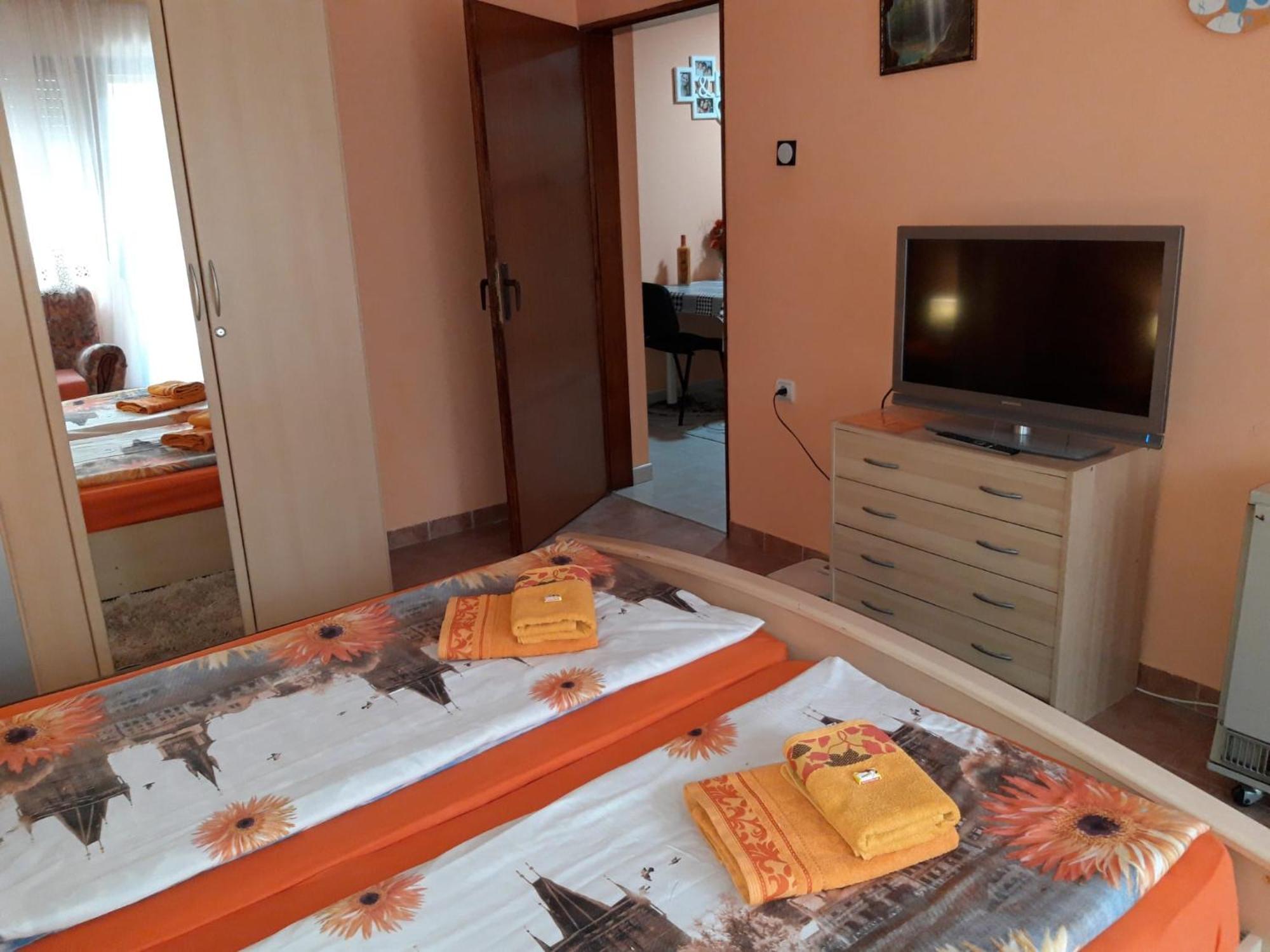 Nela Apartmani Ni Buitenkant foto