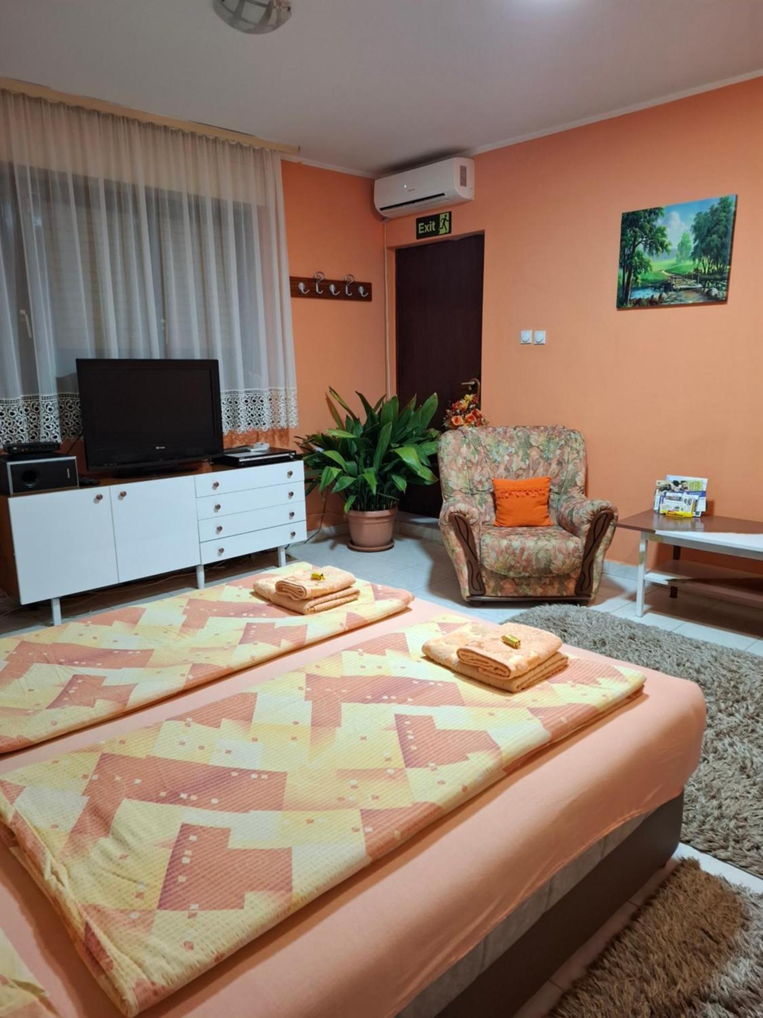 Nela Apartmani Ni Buitenkant foto